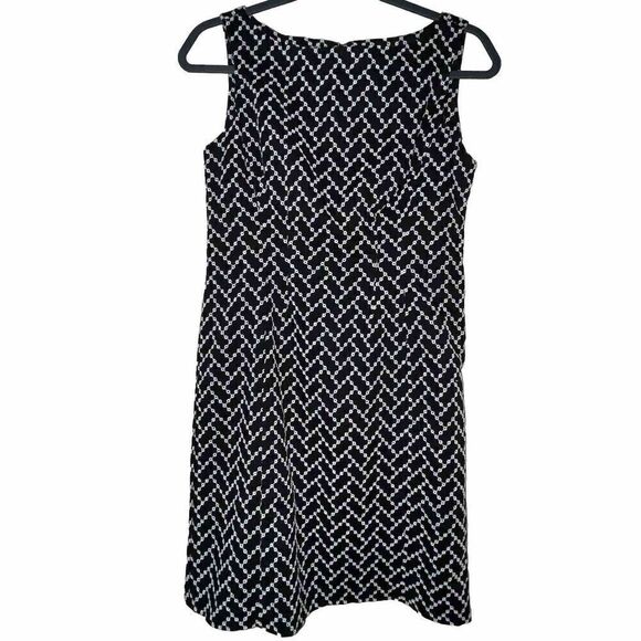Jones New York Dresses & Skirts - Jones New York Dress Woman's 4P Black‎ Embroidered Sheath Dress Career Office